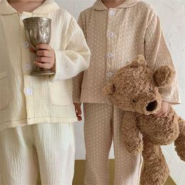 Herfst Kids Pyjama Dot Meisjes Nachtkleding Casual Nachtkleding voor Broeders en Zusters Linnen 211130