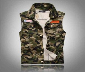 Autumn Men039S Camouflage Denim Vesten Militaire mouwloze jeansjacks mode casual mannelijk Vest camo waistcoats Homme M5XL 211186295