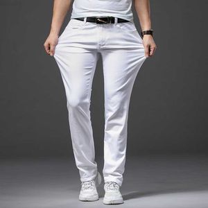 Pantalones vaqueros blancos elásticos nuevos de otoño para hombre, pantalones suaves ajustados de estilo clásico, pantalones casuales de negocios de marca para hombre 210318 L230726