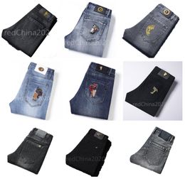 Autumn New Mens Designer rasgado Bordado delgado Fit Elasticidad Jeans Men's Straight Business Famosos clásicos de pantalones casuales múltiples estilos