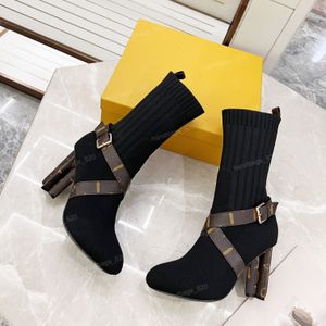 Automne New Women Chaussures mode High Heels Botkle Boths confortable Slip-On Bottes sexy Chaussures pour les femmes Tricoter Bottes courtes