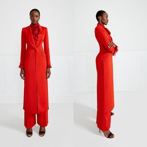 Automn Red Women Mariding Cost Slim Fit Made Made Blazer Sets 2 pièces pour le défilé de mode de Wear.