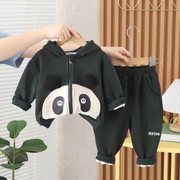 Herfst winter kinderen jongen 2 stks kleding set cartoon panda outparden hoodies brief print pant pant baby boy outfit kinderen jongen pakken 240108