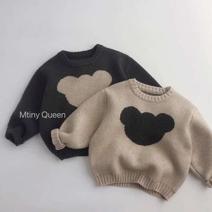 Autumn Winter Kinderpure katoenen trui jongensmeisjes Baby Cartoon Academy Style Warm Knitwear Kinderkleding L2405