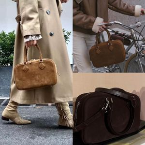 Herfst/Winter Echt lederen damestas Hoofdlaag Suède verentas Handtas met grote capaciteit Eén schouder Crossbodytas Trendy