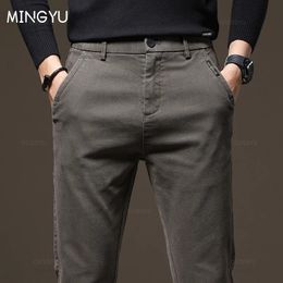 Otoño Invierno Pantalones de alta calidad Hombres Cintura elástica Slim Grueso Café Sarga Marca Pantalones Cargo Hombre Tallas grandes 2838 240108