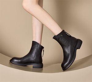 Bottes en cuir pour femmes, slim, avec fermeture éclair au dos, rétro, mi-haut, chaussures décontractées, grande taille, automne et hiver