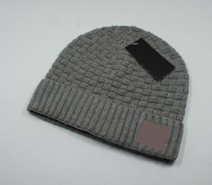 Gorro de otoño invierno para hombre, gorros de moda geniales para mujer, gorro tejido, gorro cálido Unisex, gorro clásico gris, gorro de punto negro BRWON