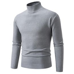 Automne hiver hommes pulls à col montant pull tricoté couleur unie Slim Fit mode pull pull hommes vêtements de sport 240113