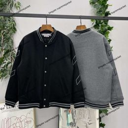 Veste blanche de marque automne/hiver, nouvelle mode, nouvelle industrie lourde, manteau en laine et coton brodé pour hommes et femmes, vêtements de baseball chauds, vêtements de couple, haut