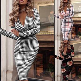 Automne hiver Sexy à manches longues col en v pied-de-poule robe imprimée WomenHarajuku grande taille robe Midi robes moulantes pour les femmes 240315