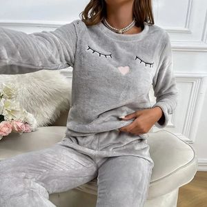 Herfst Winter Verdikte Warme Flanellen Pyjama Dames Pyjama Set Lange mouwen Broek Tweedelige Set Leuke Zachte Homewear Kleding 231226