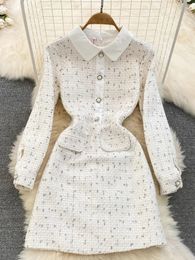 Automne Hiver Vintage Small parfumé Sweet Tweed Wool Robe courte Femme Peter Pan Col Collier Perles