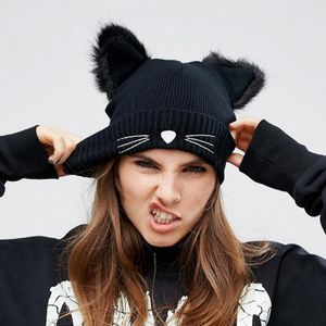 Chapeau tricoté pour femmes, automne et hiver, oreilles de chat de dessin animé, casquettes tricotées brodées, chapeaux chauds pour dames, M230