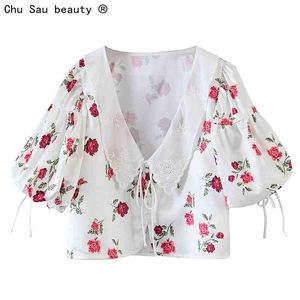 Herfst vrouw vintage schattige pop kraag bladerdeeg mouw kant cut-out borduurwerk bloem korte shirts blouses crop tops 210514