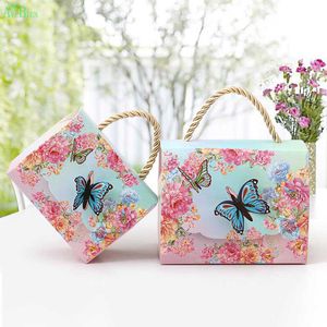 AVEBIEN Evento de boda Bolsas de regalo Decoración de postres Flores de mariposa Caja de dulces de papel para decoración de bodas Hermoso regalo 50pcs 210724