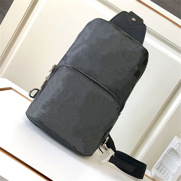 Avenue Slingbag Hombres Bolso de pecho Diseñador Lona negra y bandolera de cuero Bolso de hombro mujer Riñonera Bolsillo con cremallera en el frente Correa ajustable no extraíble