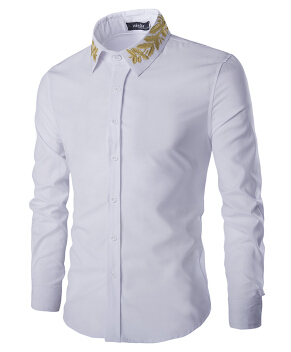 Camisa branca de C134.