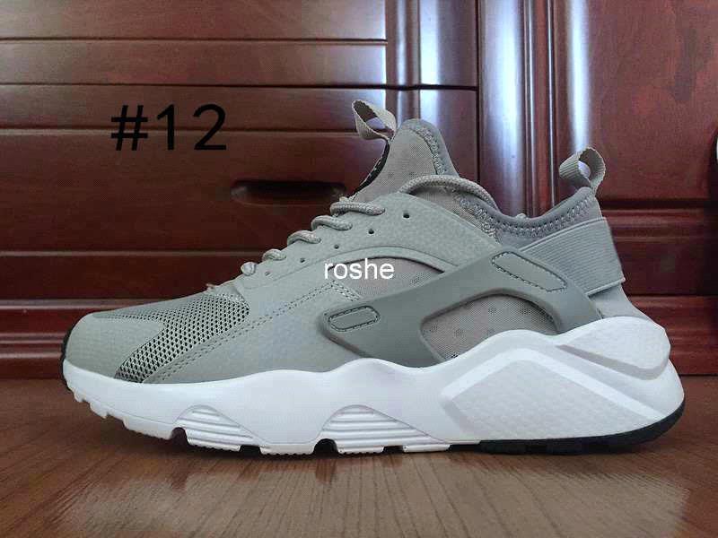 huaraches black size 4