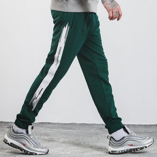 mens green jogging bottoms
