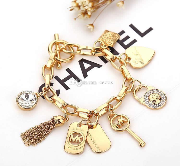Inicio Joyas Pulseras Pulseras con dijes Detalles del producto Pulsera lujo Pulsera de corazón con