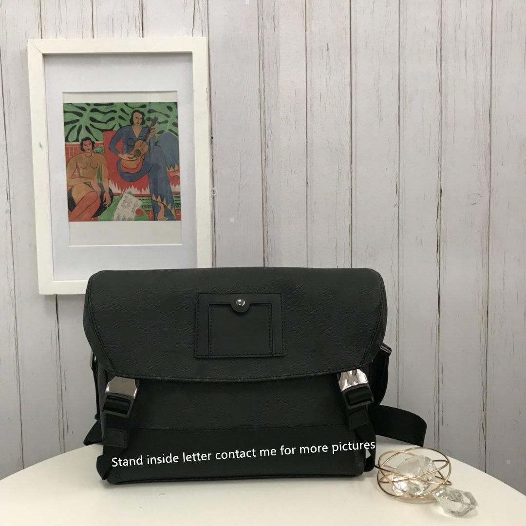 2019 Hipster Luxury Messenger Bag Man The Best Designer Bag Bag Badge Flower Pattern M40511 