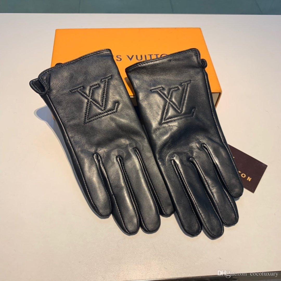 2019 Winter Top Quality Luxuries Designers Men Womens Brand Genuine Leather  Gloves Fashion Handschuhe Sheepskin Gants Guantes L03 From Friday_store,  $47.32