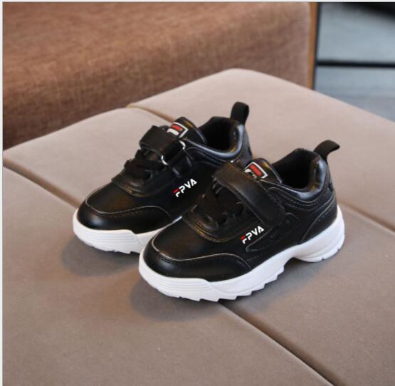 sports direct swimming shoes