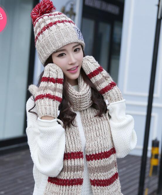 mens designer hat and gloves set