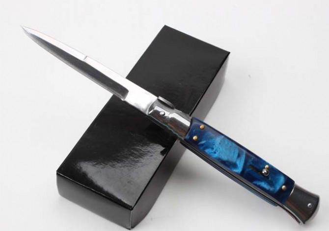 blue handle white blade