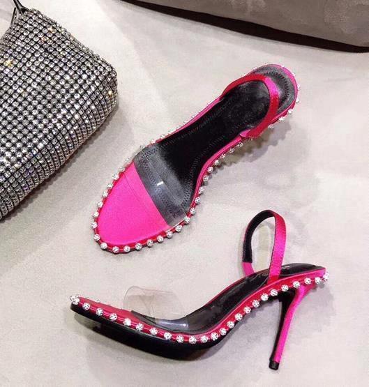 pink crystal sandal (not include bag)