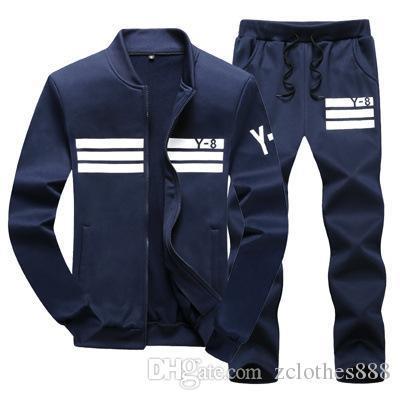 sweatsuit with 3 stripes