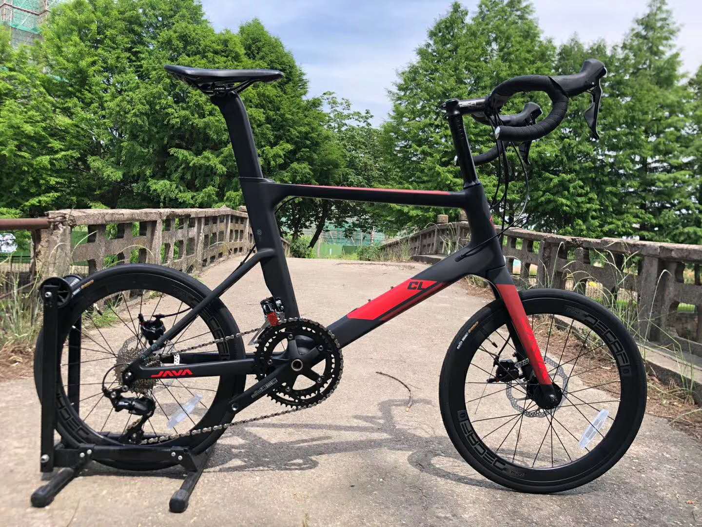 small frame road bike