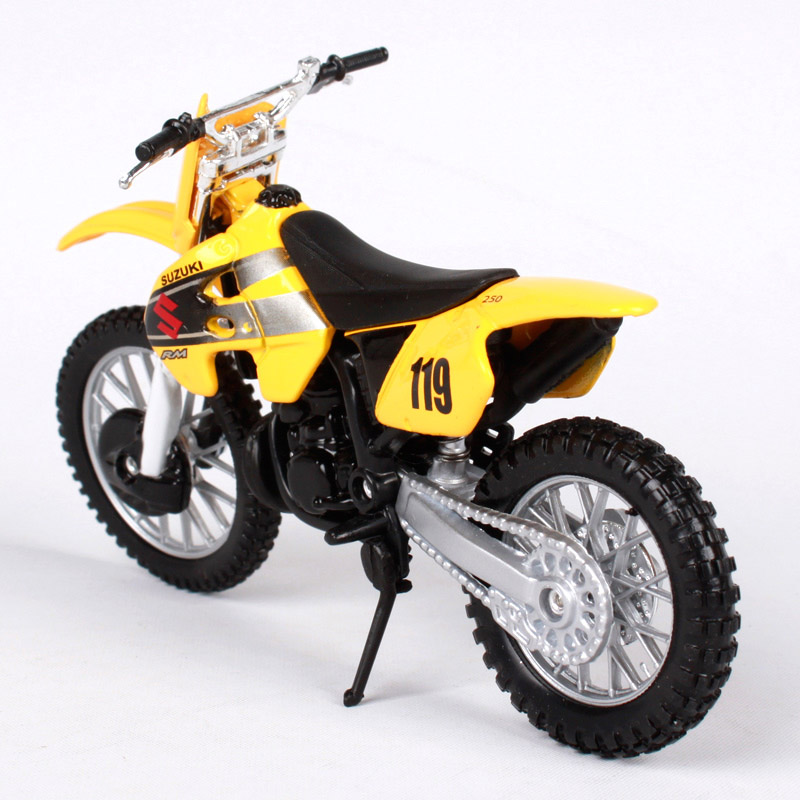 Suzuki RM250