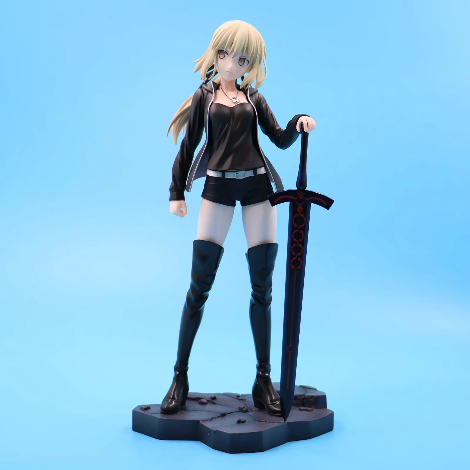 Anime Fate/Stay Night Saber Master Altria 1/7 PVC Figure Toy Gift