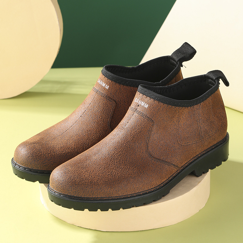 Compra Zapatillas De Lluvia Hombre De Invierno De Algodón De Lana Baja De  La Parte Superior De Moda Botas De Lluvia Cálidas Zapatos De Pesca  Antideslizante Zapatos De Lluvia Hombres Botas De