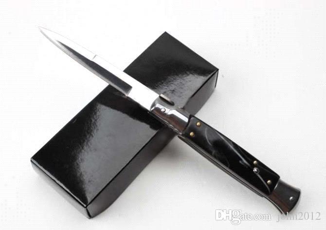 Black handle white blade
