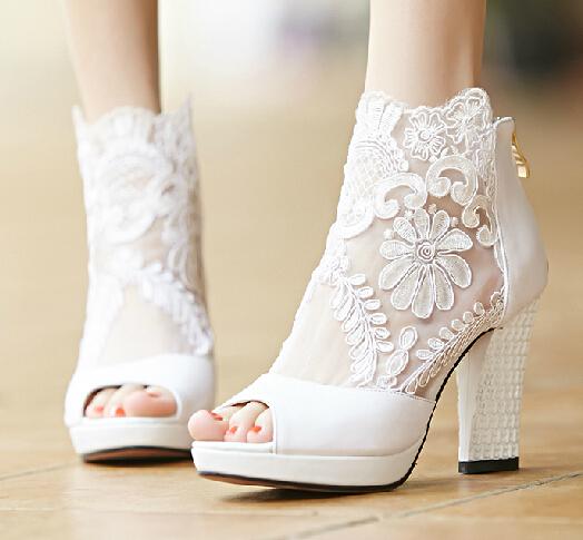 lace bridal boots