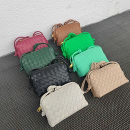 AxjBotegss Loop bag 2023 nieuwe breien cloud koe leer mode knoop een schouder cross-body kleine vierkante vrouw ET6T