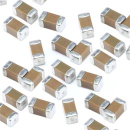 B 100PCS 0805 SMD -chip Meerlagige keramische condensator 0,5pf - 10uf 10pf 100pf 1nf 10nf 15nf 100nf 0.1uf 1uf 2.2uf 4.7uf