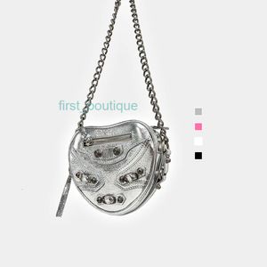 B marque Mini sac à chaîne en forme de coeur moto Rivet diagonale Straddle femmes