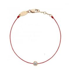 B01001E Bracelets rouge fil rouge pour femmes String 316L Bracelet de fleur de fleur en acier inoxydable Fleur Bracelet 136818214458976