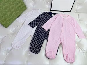 Модные комбинезоны для малышей, дизайнерский комбинезон с буквенным принтом и нагрудниками, милые детские осенние детские комбинезоны, детская одежда для мальчиков и девочек, одежда для скалолазания
