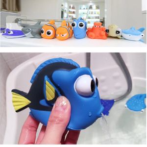 Jouets de bain pour bébé trouver du poisson Squint enfants drôle en caoutchouc souple flottant spray eau presser jouet salle de bain jouer animaux 231122