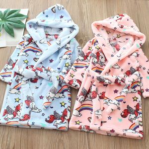 Baby Bathrobe Cartoon Kids Roosters Flanel Pasgeboren Jongens Meisjes Roken Lovely Animal Hooded Roaden Lange Mouw Baby Boy Bathrobe Kinderkleding