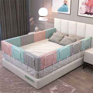 Baby Bed Rail Guard Hoogte Verstelbare Anti-Collision Guardrail Kinderbed Hek Bed General Soft Gate Crib Rail 1.5 / 2M 211028