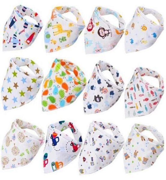 Baby Bibs Cotton Triangle Saliva Serviettes Cartoon Dribble Bibs Newborn Bandana Burp Clots Unisexe Tissu d'alimentation Cadeaux de bébé 42 Design9476832