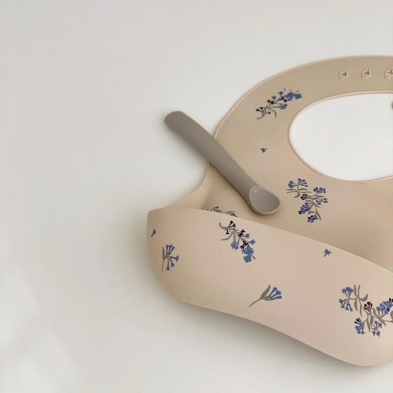 Bavaglini per bambini stampare stile impermeabile in silicone morbido per alimentazione per neonati per bambini simpatici grazi
