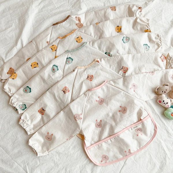 Baby Bibs avec poche enfants mignons bébé trucs pour tout-petit mangeant des manches longues étanches à manches longues dessin art smock alimentant le bavoir d'alimentation 240411