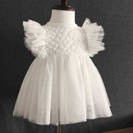 Robe de dentelle d'anniversaire de bébé pour filles volants sans manches Tutu Romper Onesie Vêtements 6M Infant Toddler Pricess Outfit Vêtements 210529